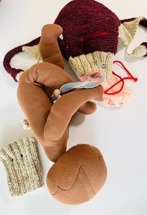 MamAmor Dolls Knitted Uterus Model